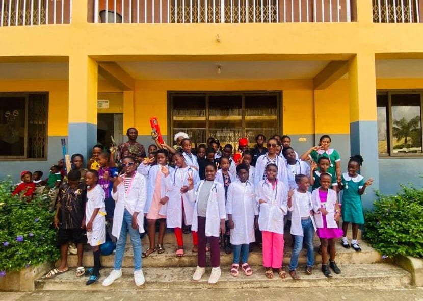 Divine International School pupils during Career Day: future health professionals.